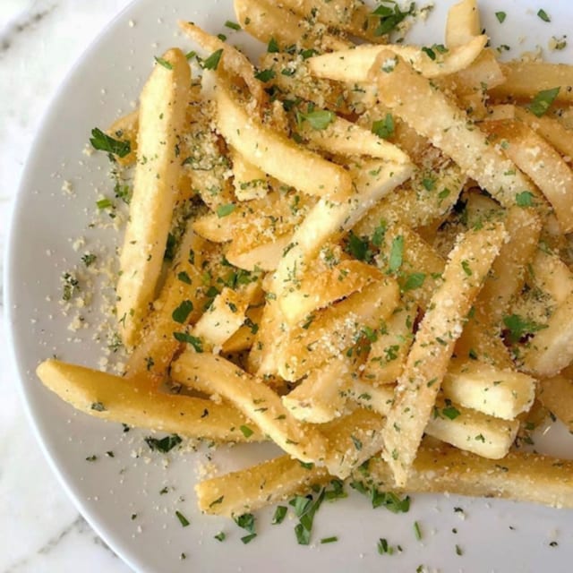 Garlic Romano Fries.